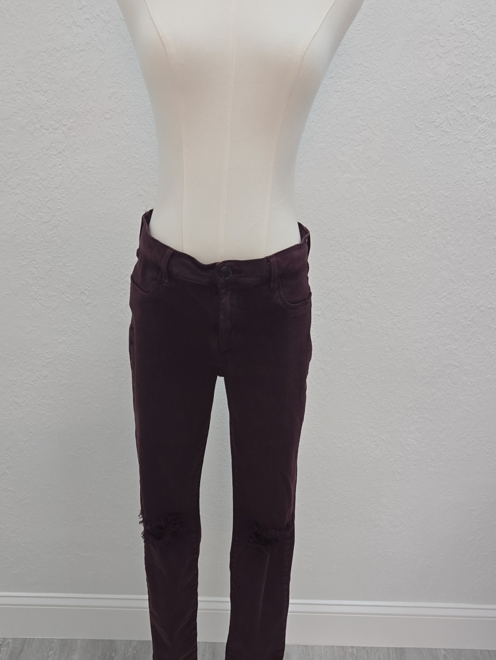 ❤️❤️❤️PacSun Deep Plum Skinny Jeans with Knee Rips - Women's